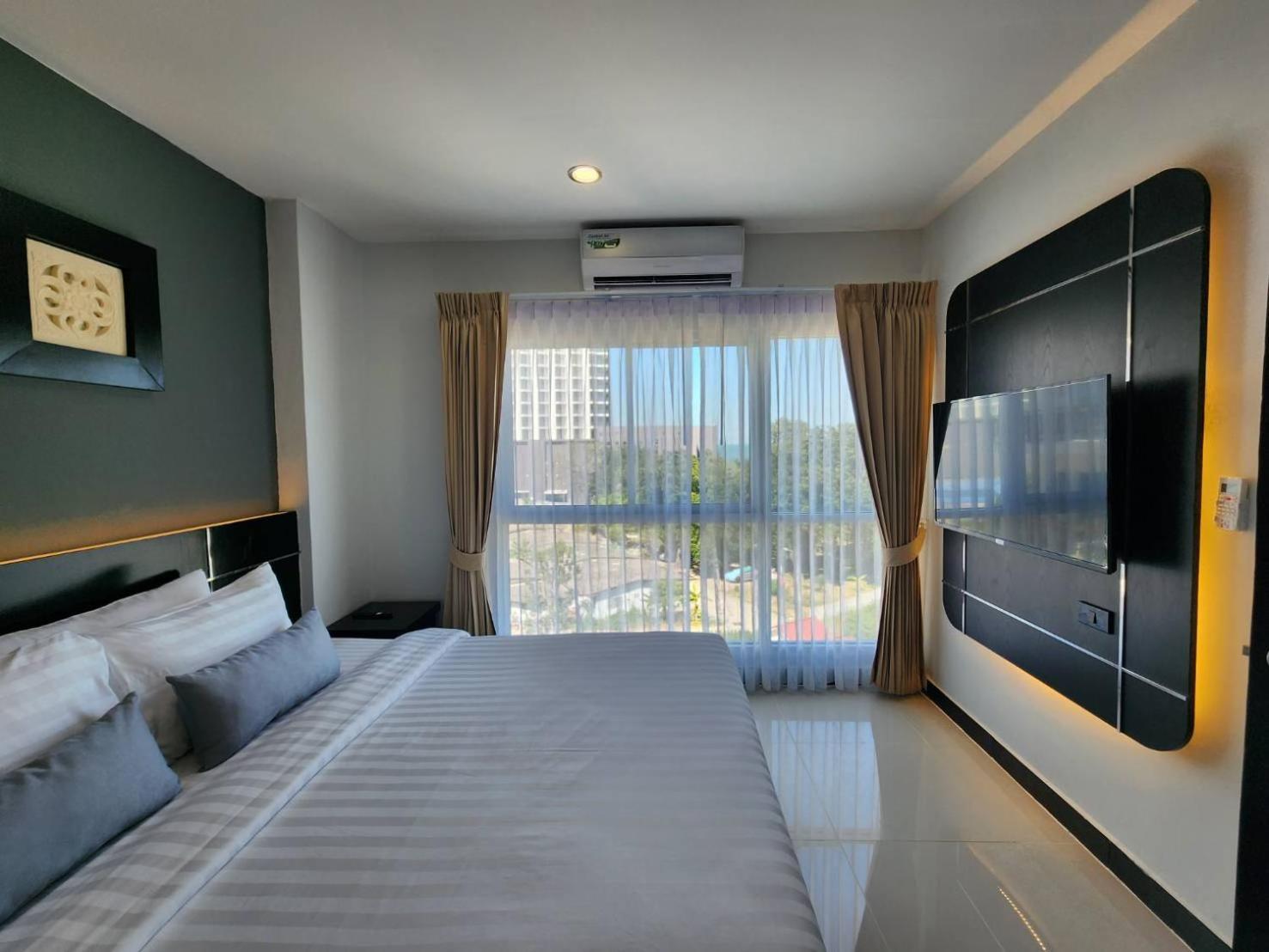 Lhc Hotel And Resort Pattaya Ngoại thất bức ảnh