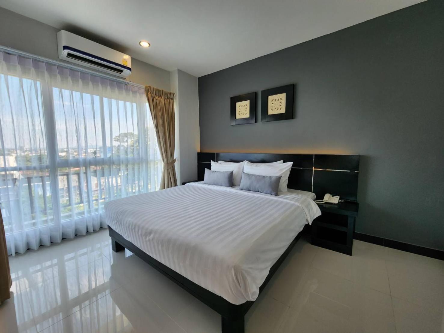 Lhc Hotel And Resort Pattaya Ngoại thất bức ảnh