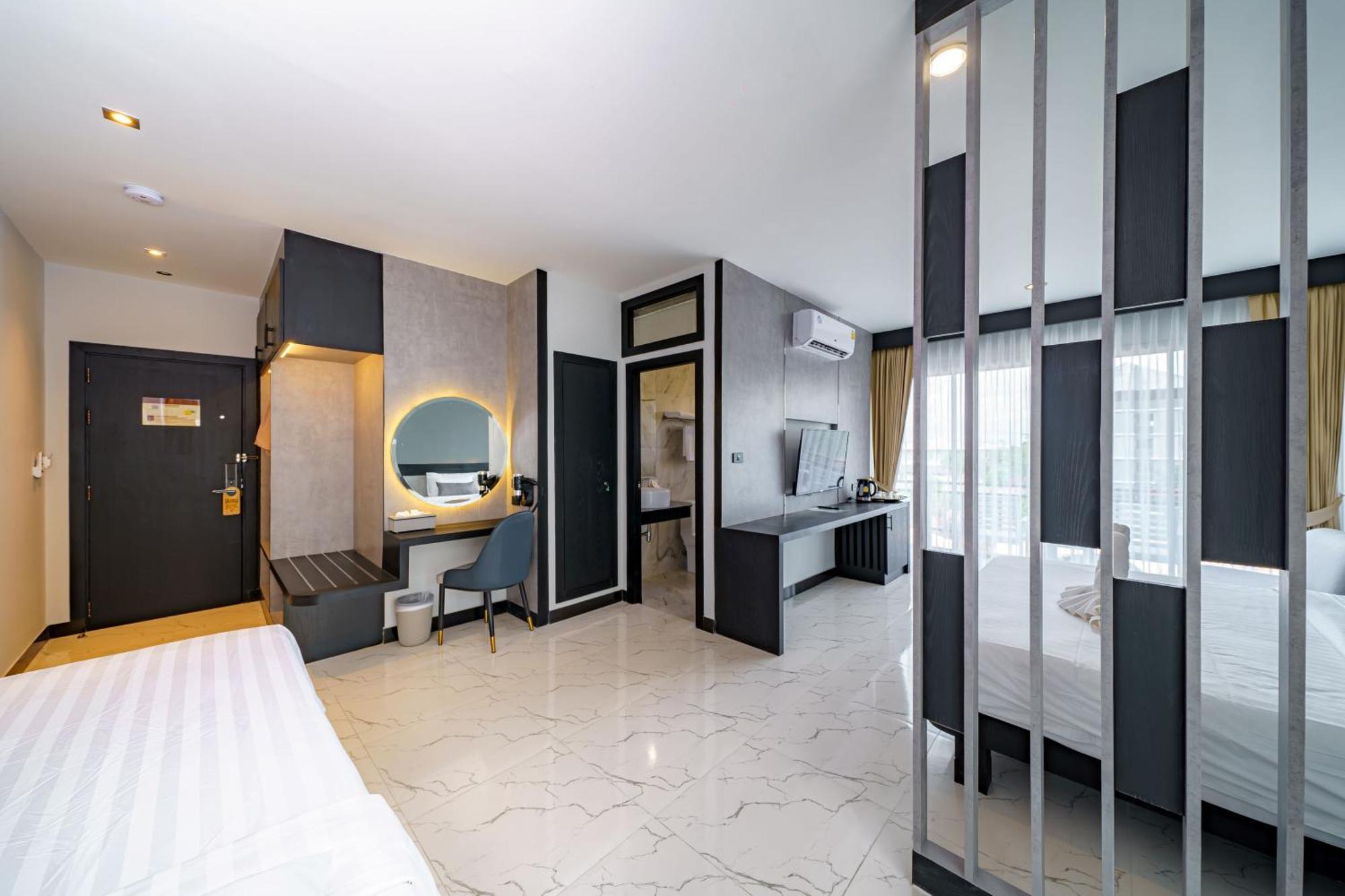Lhc Hotel And Resort Pattaya Ngoại thất bức ảnh
