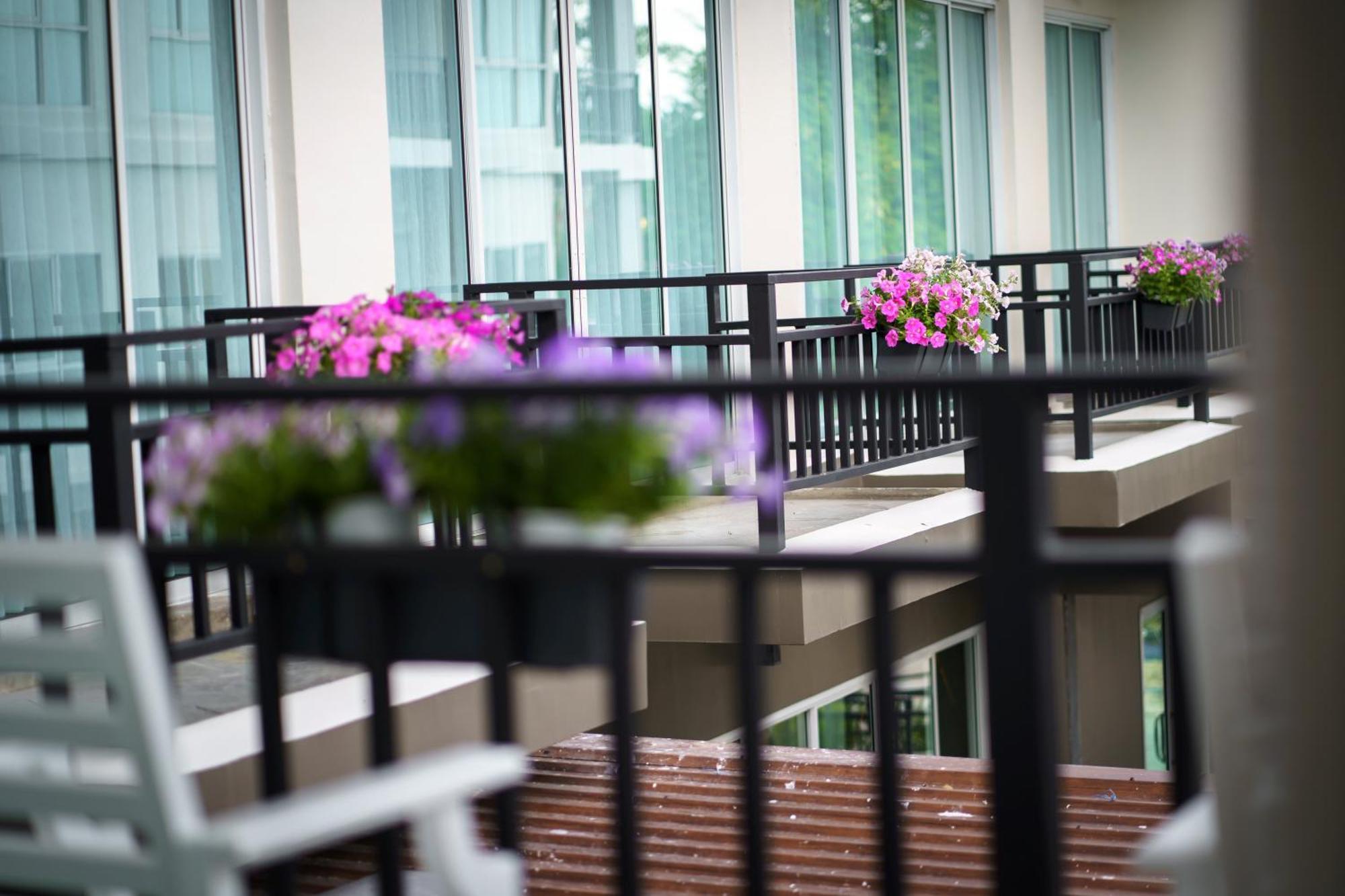Lhc Hotel And Resort Pattaya Ngoại thất bức ảnh