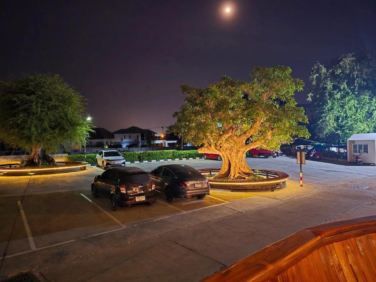 Lhc Hotel And Resort Pattaya Ngoại thất bức ảnh